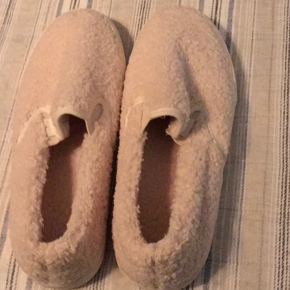 NEW Lugz Women's Sammy Fleece Cream Whisper White Slip-On Loafers Sneakers